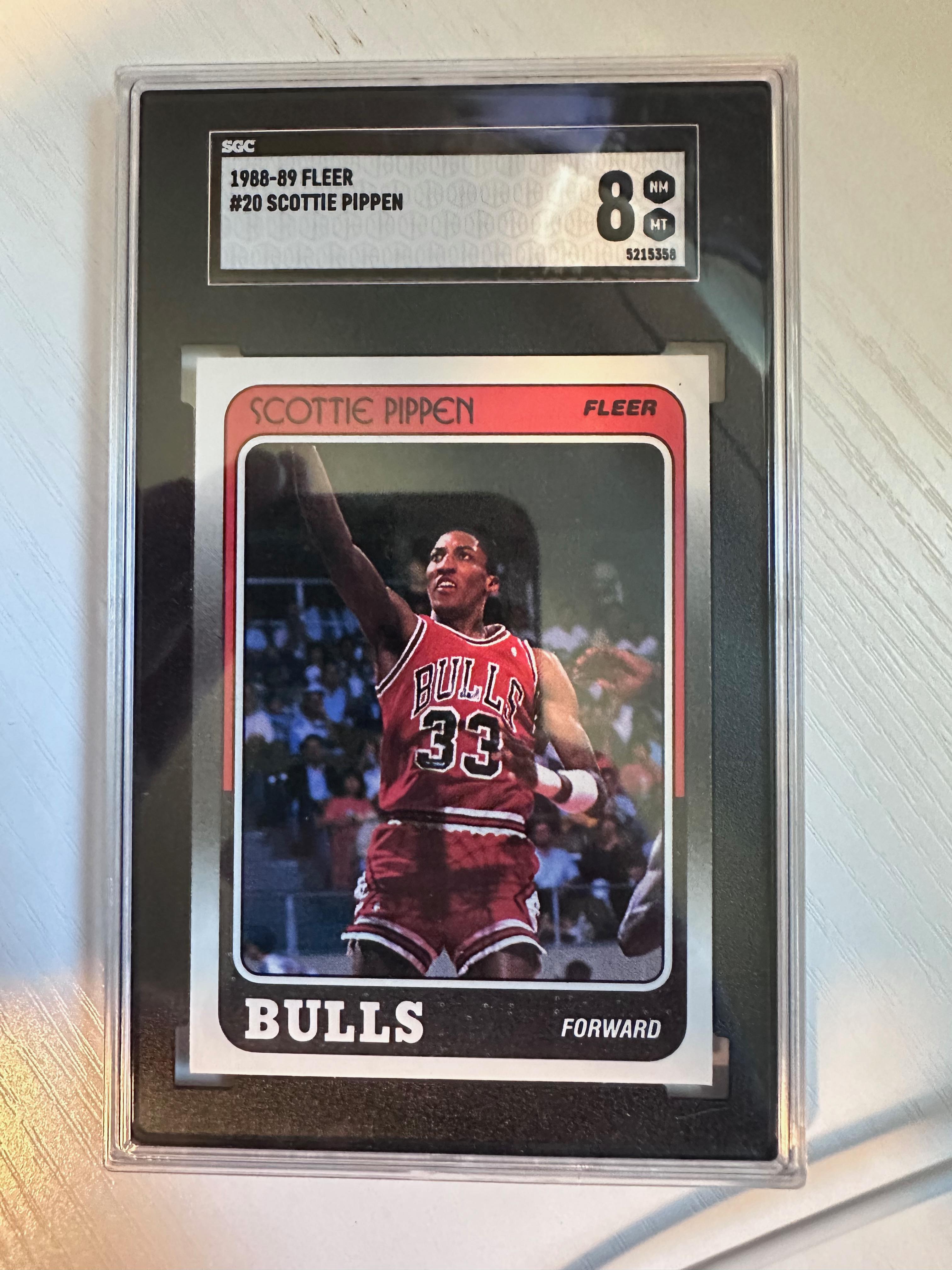 1988-89 Fleer Scottie Pippen #20 SGC 8 Graded Card